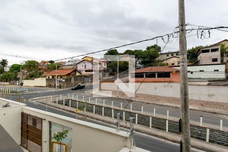 Casa à venda com 86m², 3 quartos e 1 vaga Casa à venda com 86m², 3 quartos e 1 vagaVaranda do Quarto 1