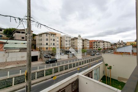 Casa à venda com 86m², 3 quartos e 1 vaga Casa à venda com 86m², 3 quartos e 1 vagaVaranda do Quarto 1