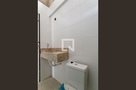 Casa à venda com 86m², 3 quartos e 1 vaga Casa à venda com 86m², 3 quartos e 1 vagaBanheiro Social
