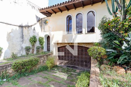 Casa à venda com 700m², 4 quartos e 6 vagasGaragem