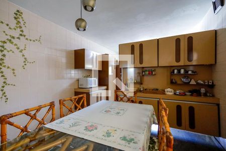 Casa à venda com 700m², 4 quartos e 6 vagasCopa