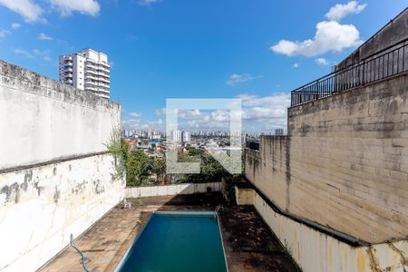 Casa à venda com 700m², 4 quartos e 6 vagasVista