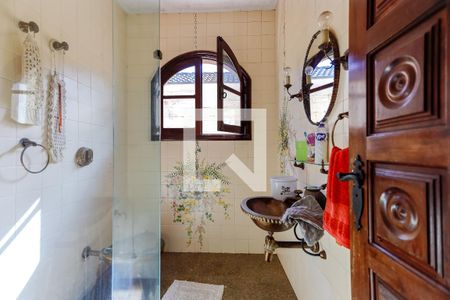 Casa à venda com 700m², 4 quartos e 6 vagasBanheiro