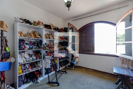 Casa à venda com 700m², 4 quartos e 6 vagasQuarto 4