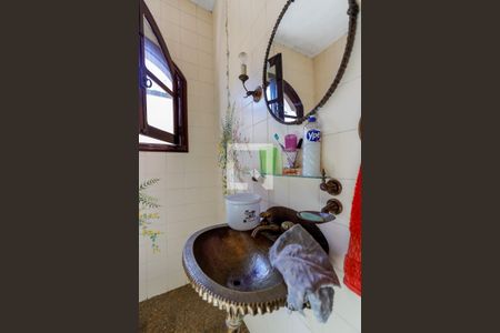 Casa à venda com 700m², 4 quartos e 6 vagasBanheiro