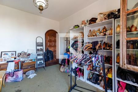 Casa à venda com 700m², 4 quartos e 6 vagasQuarto 4