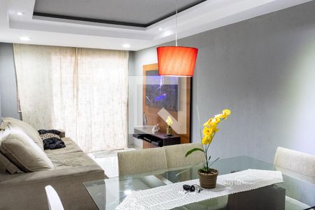 Sala de casa de condomínio para alugar com 2 quartos, 120m² em Campo Grande, Rio de Janeiro