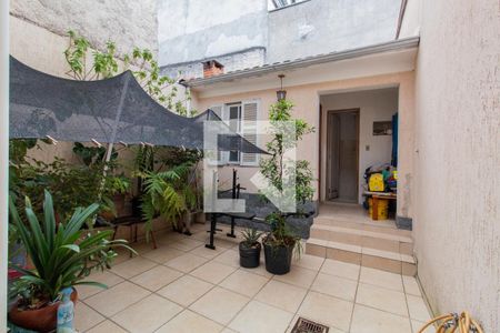Casa à venda com 90m², 2 quartos e 1 vaga Casa à venda com 90m², 2 quartos e 1 vagaQuintal / Área de Serviço