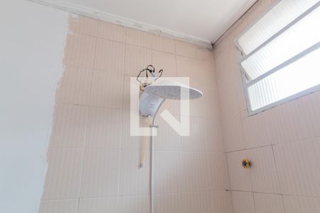 Casa à venda com 90m², 2 quartos e 1 vaga Casa à venda com 90m², 2 quartos e 1 vagaBanheiro