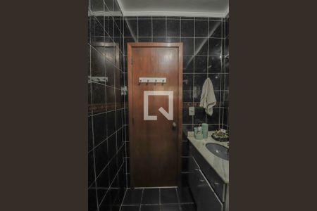 Casa à venda com 320m², 4 quartos e 3 vagasBanheiro 2