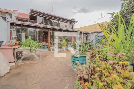 Casa à venda com 320m², 4 quartos e 3 vagasÁrea externa