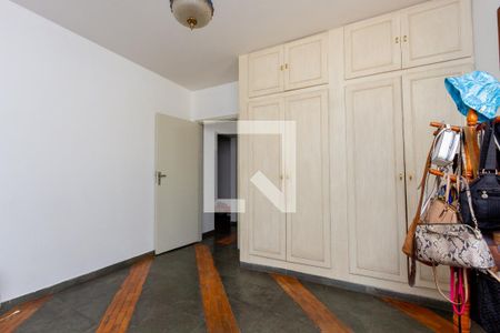 Casa à venda com 384m², 3 quartos e 2 vagasQuarto 2