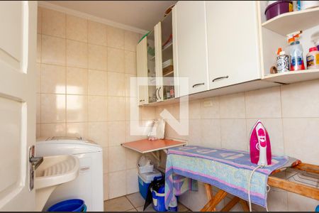 Casa à venda com 384m², 3 quartos e 2 vagasÁrea de Serviço