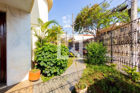Casa à venda com 384m², 3 quartos e 2 vagasJardim/Garagem