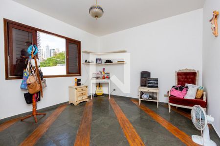 Casa à venda com 384m², 3 quartos e 2 vagasQuarto 2