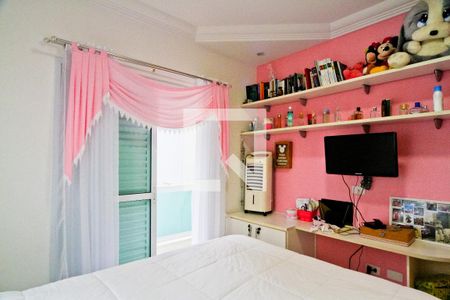 Casa à venda com 250m², 4 quartos e 6 vagas Casa à venda com 250m², 4 quartos e 6 vagasSuíte 1