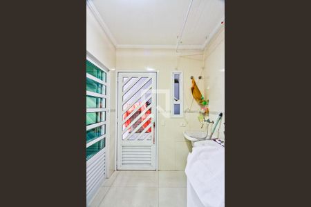 Casa à venda com 250m², 4 quartos e 6 vagas Casa à venda com 250m², 4 quartos e 6 vagasÁrea de Serviço