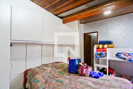 Casa à venda com 250m², 4 quartos e 6 vagas Casa à venda com 250m², 4 quartos e 6 vagasEdícula - Quarto 2