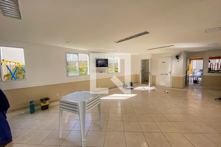 Apartamento à venda com 47m², 2 quartos e 1 vaga Apartamento à venda com 47m², 2 quartos e 1 vagaÁrea comum - Salão de festas