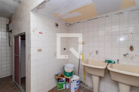 Casa à venda com 310m², 4 quartos e 1 vagaÁrea de Serviço