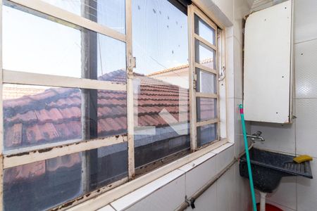 Casa à venda com 310m², 4 quartos e 1 vagaÁrea de Serviço 2