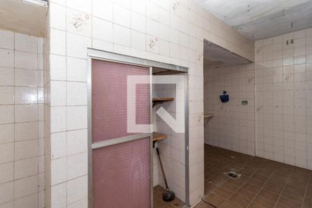 Casa à venda com 310m², 4 quartos e 1 vagaÁrea de Serviço