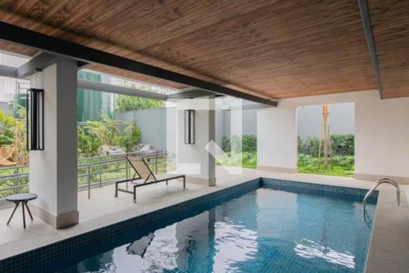 Studio à venda com 27m², 1 quarto e sem vaga Studio à venda com 27m², 1 quarto e sem vagaÁrea comum - Piscina