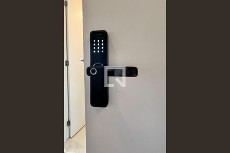 Studio à venda com 27m², 1 quarto e sem vaga Studio à venda com 27m², 1 quarto e sem vagaFechadura Eletrônica