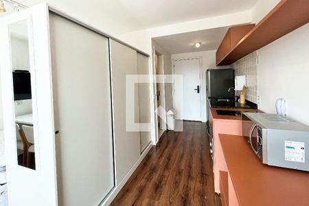 Studio à venda com 27m², 1 quarto e sem vaga Studio à venda com 27m², 1 quarto e sem vagaCozinha