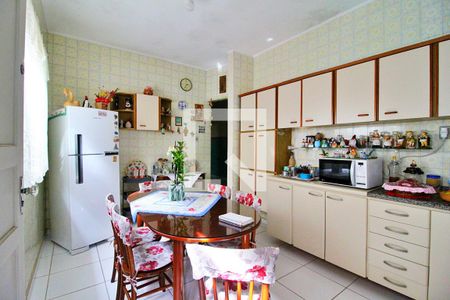 Casa à venda com 180m², 2 quartos e 1 vagaCozinha