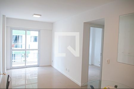 sala de apartamento à venda com 2 quartos, 65m² em Pechincha, Rio de Janeiro