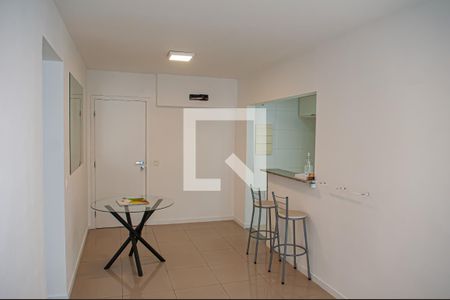 sala de apartamento à venda com 2 quartos, 65m² em Pechincha, Rio de Janeiro