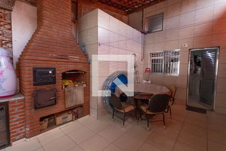 Casa à venda com 225m², 3 quartos e 1 vaga Casa à venda com 225m², 3 quartos e 1 vagaChurrasqueira