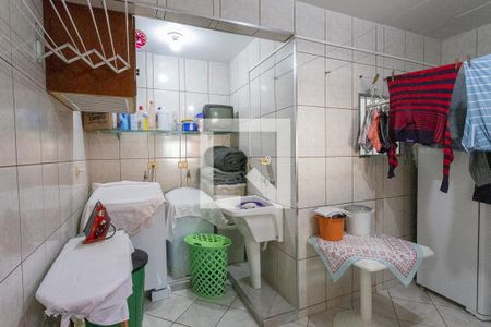 Casa à venda com 225m², 3 quartos e 1 vaga Casa à venda com 225m², 3 quartos e 1 vagaÁrea de serviço 2
