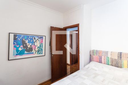 Apartamento à venda com 120m², 3 quartos e 2 vagasQuarto 2