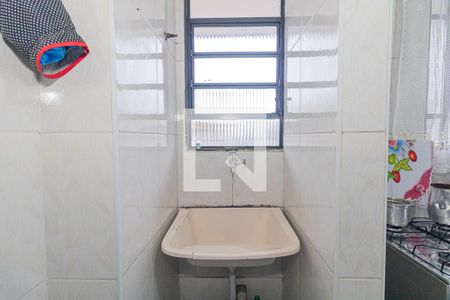 Apartamento à venda com 43m², 2 quartos e sem vagaCozinha e Área de Serviço