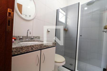 Casa à venda com 101m², 3 quartos e 2 vagasBanheiro