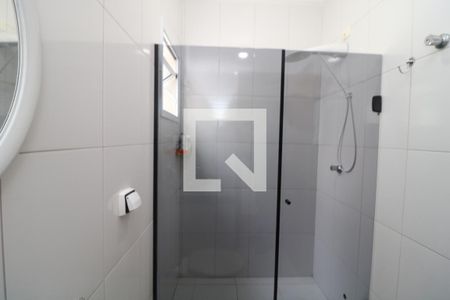 Casa à venda com 101m², 3 quartos e 2 vagasBanheiro