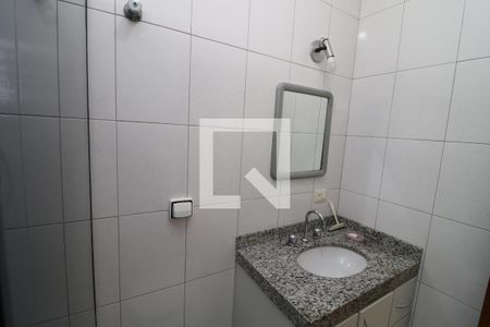 Casa à venda com 101m², 3 quartos e 2 vagasBanheiro da Suíte