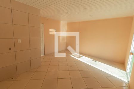 Casa à venda com 180m², 2 quartos e 2 vagasSala Área Externa