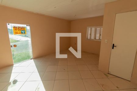 Casa à venda com 180m², 2 quartos e 2 vagasSala Área Externa