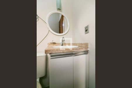 Lavabo de casa para alugar com 3 quartos, 150m² em Penha de França, São Paulo