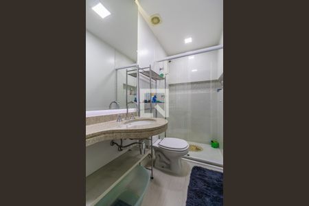 Apartamento à venda com 85m², 2 quartos e 2 vagasBanheiro da Suíte 2