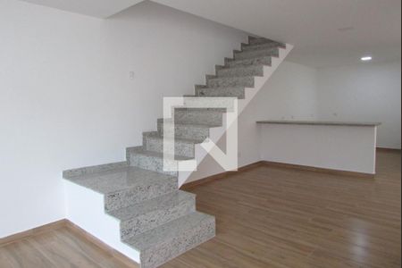 Sala - Escada de casa para alugar com 3 quartos, 163m² em Campo Grande, Rio de Janeiro