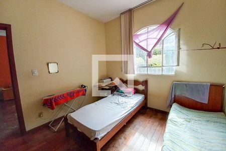 Casa à venda com 262m², 4 quartos e 6 vagasQuarto 1