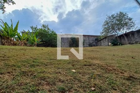 Casa à venda com 262m², 4 quartos e 6 vagasQuintal