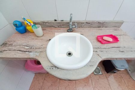 Casa à venda com 262m², 4 quartos e 6 vagasBanheiro da Suíte