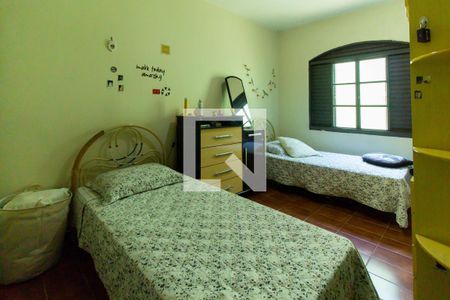 Casa à venda com 205m², 5 quartos e 2 vagas Casa à venda com 205m², 5 quartos e 2 vagasQuarto 3