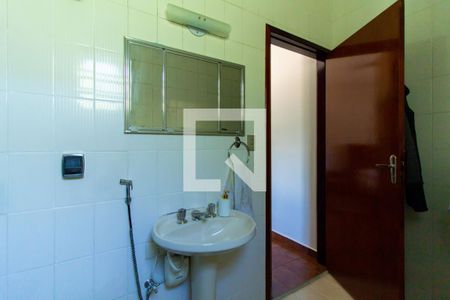 Casa à venda com 205m², 5 quartos e 2 vagas Casa à venda com 205m², 5 quartos e 2 vagasBanheiro da Suíte