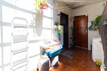 Casa à venda com 205m², 5 quartos e 2 vagas Casa à venda com 205m², 5 quartos e 2 vagasÁrea de Serviço 2